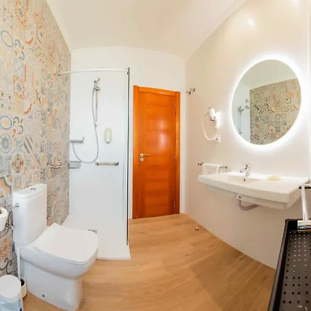 Aparthotel Zoila Baiona