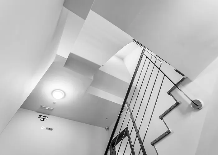 Ξενοδοχείο με διαμερίσματα Zoila 4*