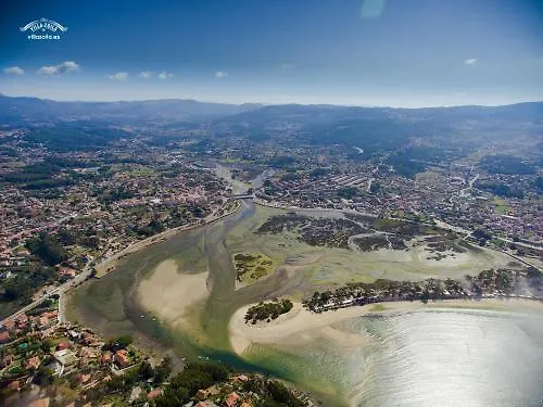 Ξενοδοχείο με διαμερίσματα Zoila Baiona